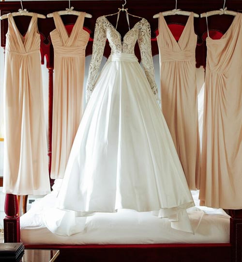 Expert-Bridal-Gown-Cleaning-&-Storage-in-London-W8
